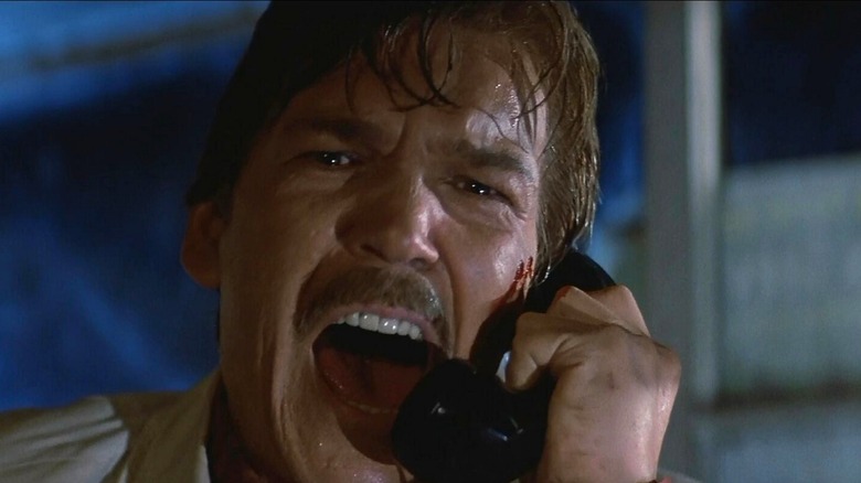 Tom Atkins in Halloween III: Season of the Witch