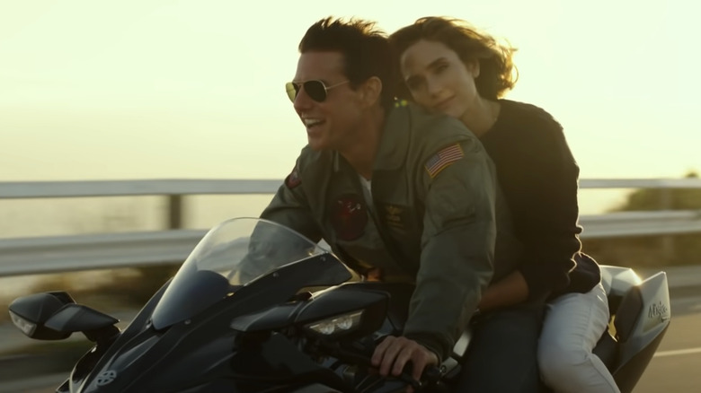 Tom Cruise and Jennifer Connelly in Top Gun: Maverick 