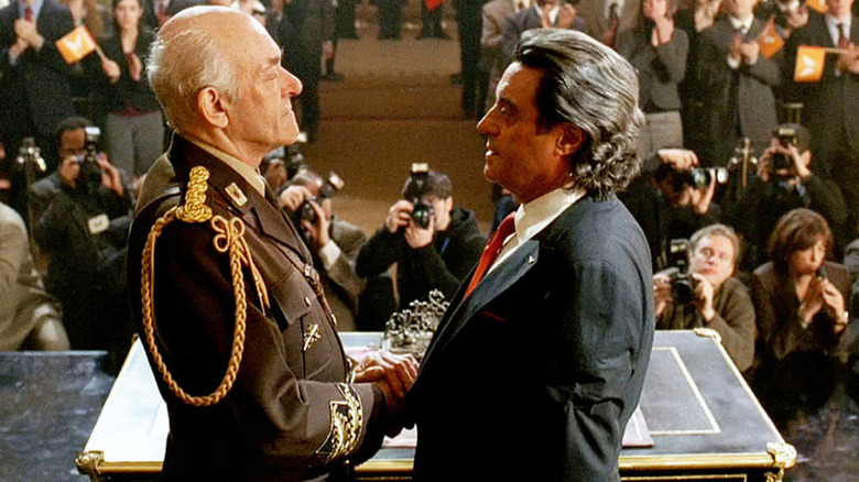 Kings Ian McShane Mark Margolis handshake