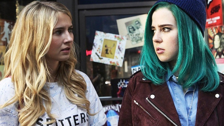 Jules and Ophelia share look