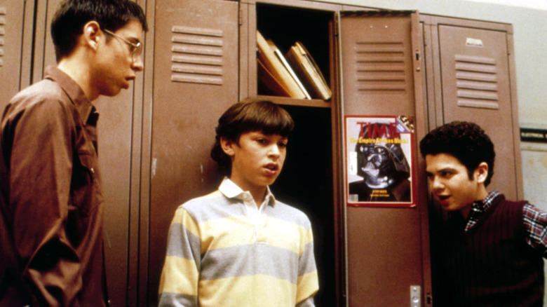 The 'geeks' gather around their lockers in Freaks and Geeks