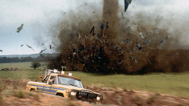 Twister 1996 ditch scene 