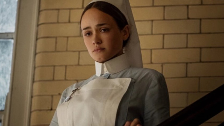 Rose Williams as Val in The Power