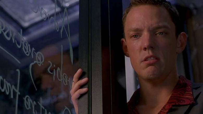 Matthew Lillard as Dennis Rafkin in Thirteen Ghosts