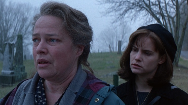 Kathy Bates talks to Jennifer Jason Leigh