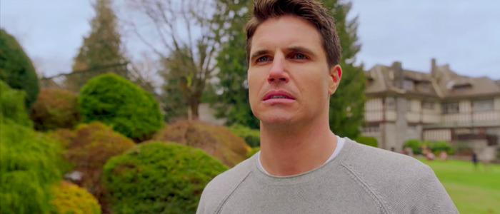 Upload trailer - Robbie Amell