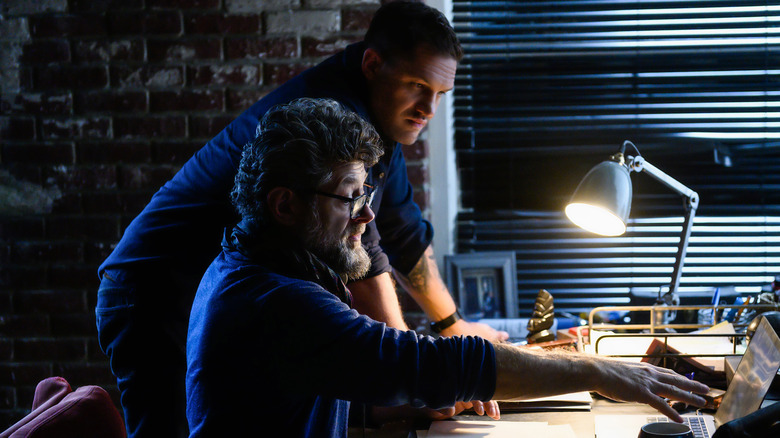 Andy Serkis and Tom Hardy trying to find out the runtime for Venom