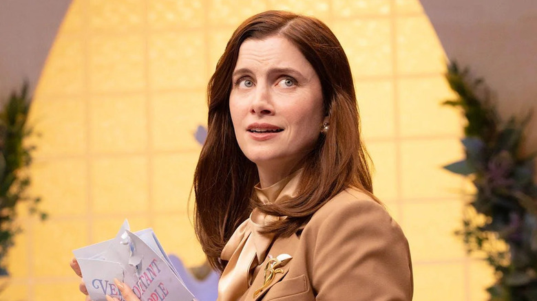 Vic Michaelis as Vic Michaelis in a promo for Very Important People