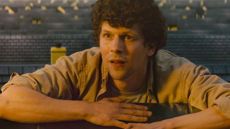Tom desperately climbs roof top in Vivarium