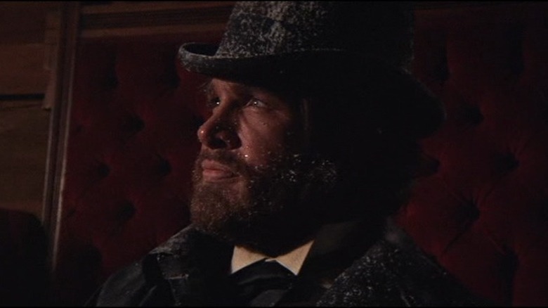 McCabe covered in snow in McCabe & Mrs. Miller