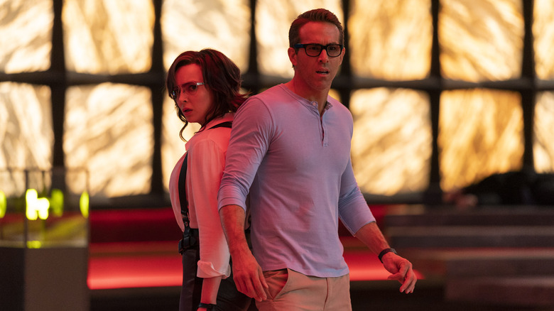 Free Guy Ryan Reynolds and Jodie Comer