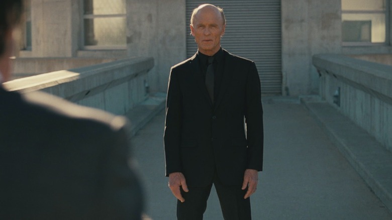 Ed Harris stands unarmed as The Man in Black in Westworld