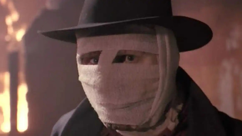 Darkman close-up bandaged face