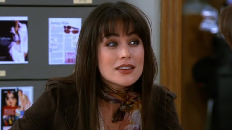 Rena Sofer as Vicki on Just Shoot Me!