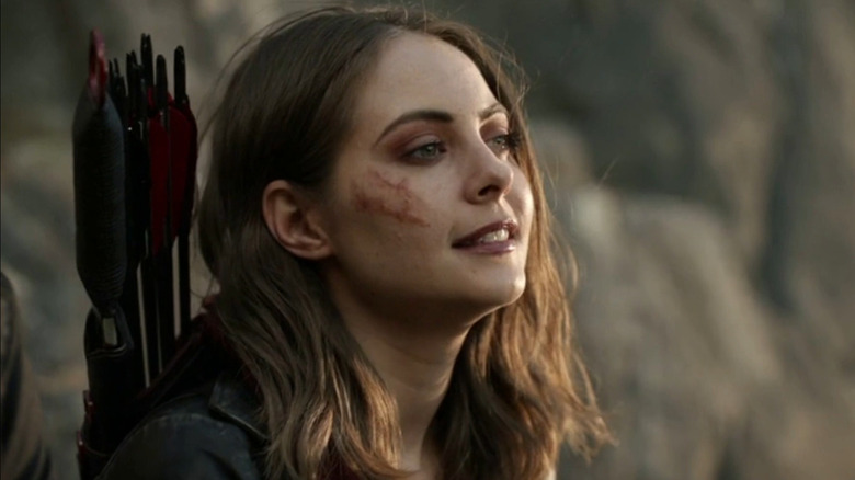 Willa Holland as Speedy, looking injured on Arrow