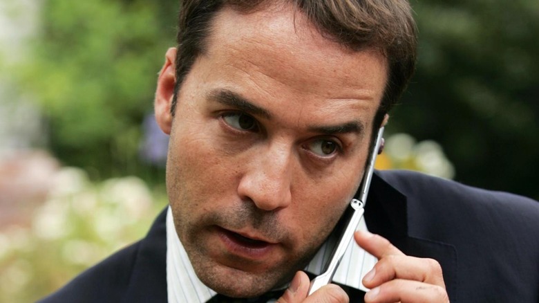Jeremy Piven as Ari Gold speaking on the phone on Entourage