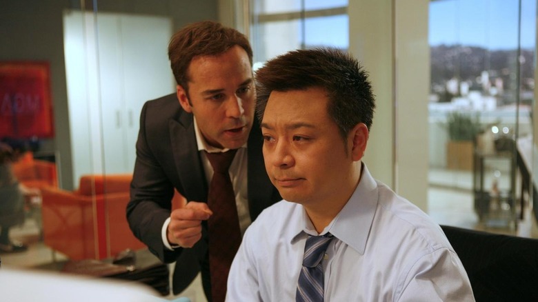 Jeremy Piven's Ari Gold talking to Rex Lee's Lloyd Lee on Entourage