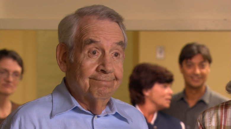 Charlie (Tom Bosley) smiling at granddaughter in Charlie & Me