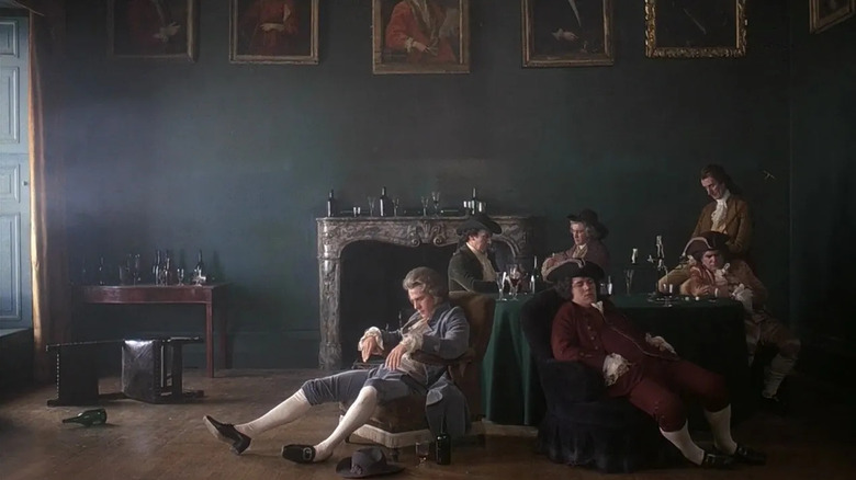 Redmond Barry drunk and surrounded by other drunk guys in Barry Lyndon