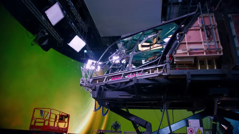 The Marvels' spaceship in the Volume