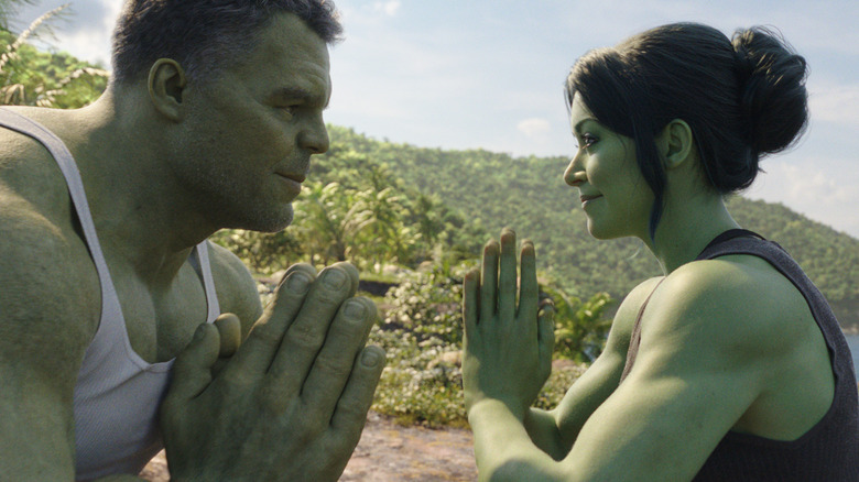 Mark Ruffalo as Hulk and Tatiana Maslany as Jennifer Walters in She-Hulk: Attorney at Law