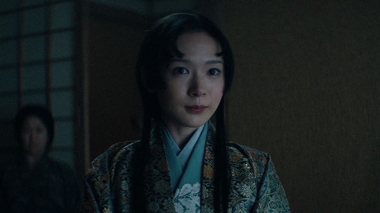 Shogun Moeka Hoshi como Lady Usami Fuji