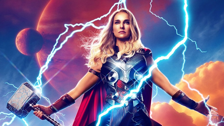 Natalie Portman and Chris Hemsworth in Thor: Love and Thunder