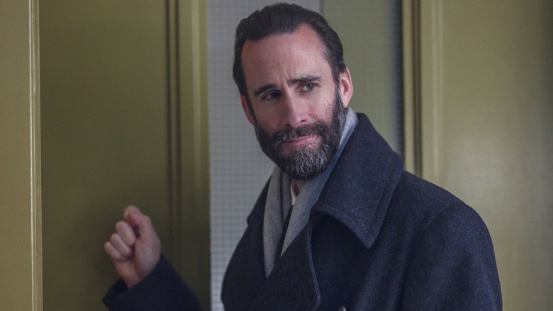 Joseph Fiennes as Commander Fred Waterford