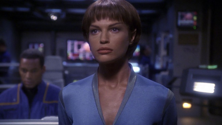 T'Pol on the bridge looking at the distance in Star Trek: Enterprise