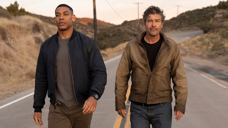 Aaron Pierre and Kyle Chandler as John Stewart and Hal Jordan in Lanterns