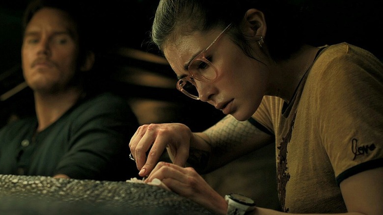 Daniella Pineda's Zia operating on Blue in Jurassic World: Fallen Kingdom