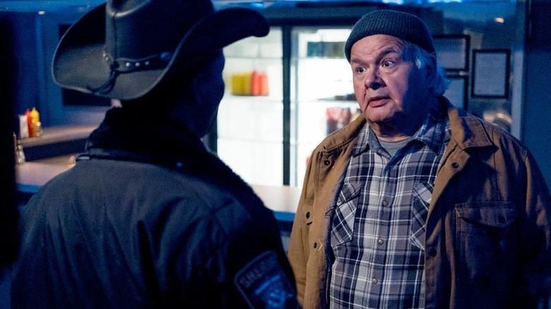 Dan speaks with Mike in Resident Alien
