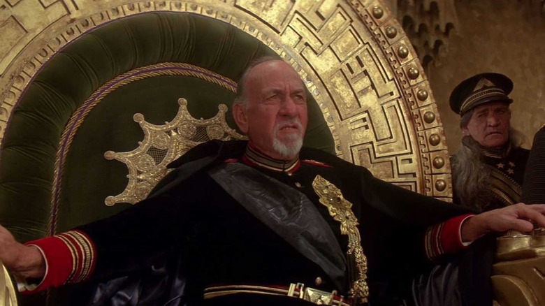 Emperor Shaddam IV in his throne in Dune (1984).