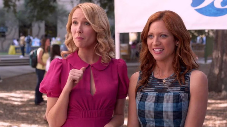 Aubrey and Chloe looking confused on campus in Pitch Perfect