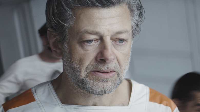 Andy Serkis as Kino Loy not jumping out of the prison at the end of the Andor episode One Way Out