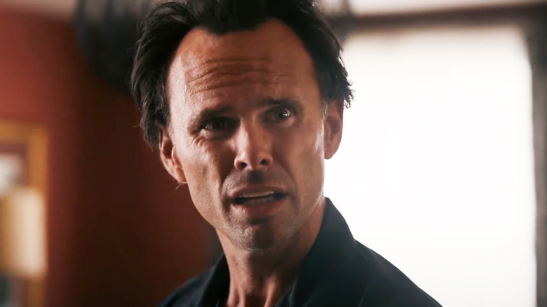 Walton Goggins' Wade Felton looks confused in closeup in The Unicorn.jpg