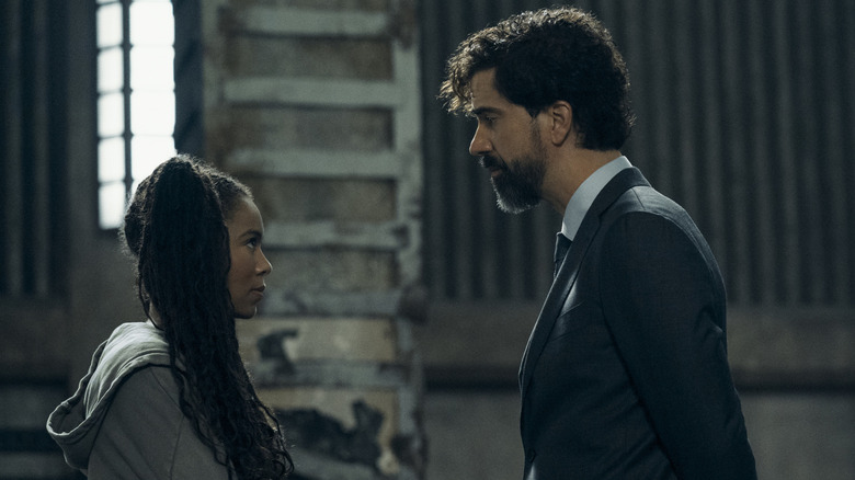 Hamish Linklater as Cipher facing Marie in Gen V season 2
