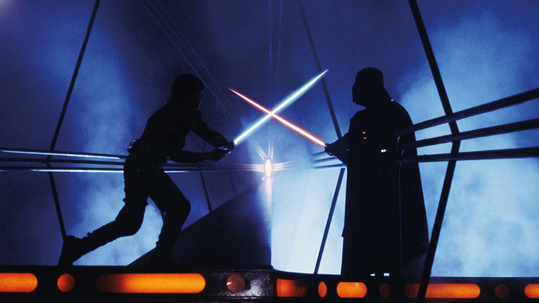 Darth Vader vs Luke Skywalker