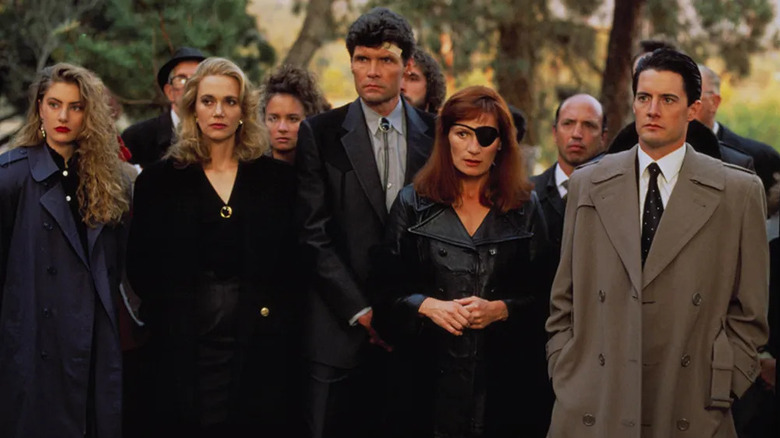 Shelly, Norma, Big Ed, Nadine and Cooper attend Laura's funeral in Twin Peaks