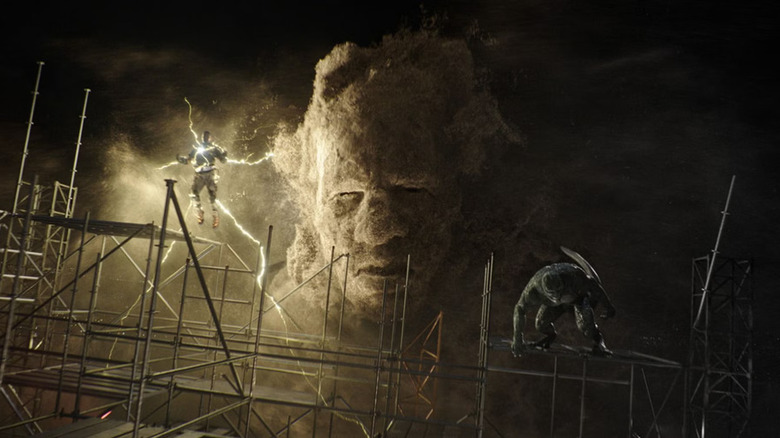Electro (Jamie Foxx), Sandman (Thomas Haden Church), and Lizard (Rhys Ifans) preparing to battle in Spider-Man: No way home