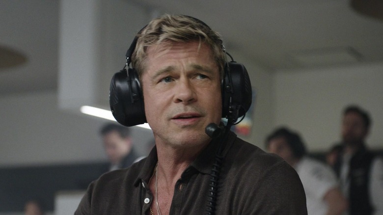 F1 இல் ஹெட்ஃபோன்களில் சோனி ஹேஸ்