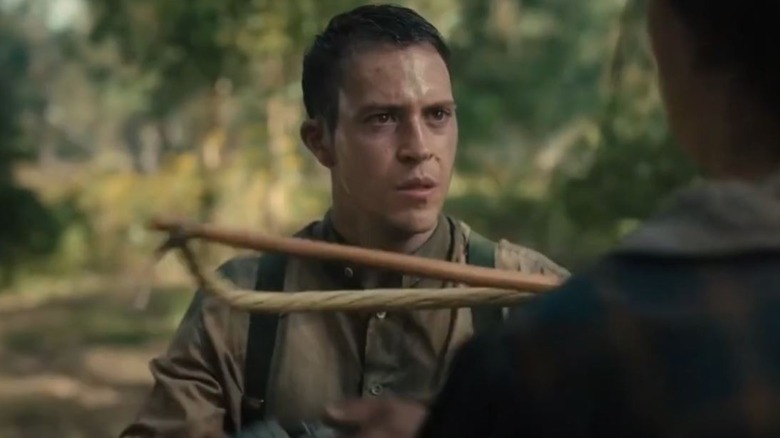 Carter de Sven Ruygrok recebendo um chicote em Warrior