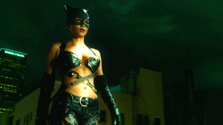 Catwoman strutting across a rooftop in Catwoman
