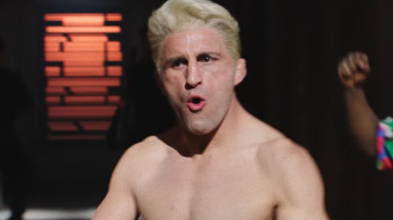 Joe flexing in Street Fighter