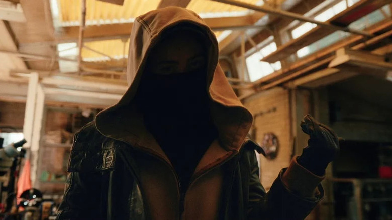 Sadie Sink's Jean Grey stands in Peter Parker's apartment wearing a hood in Spider-Man Brand New Day.webp