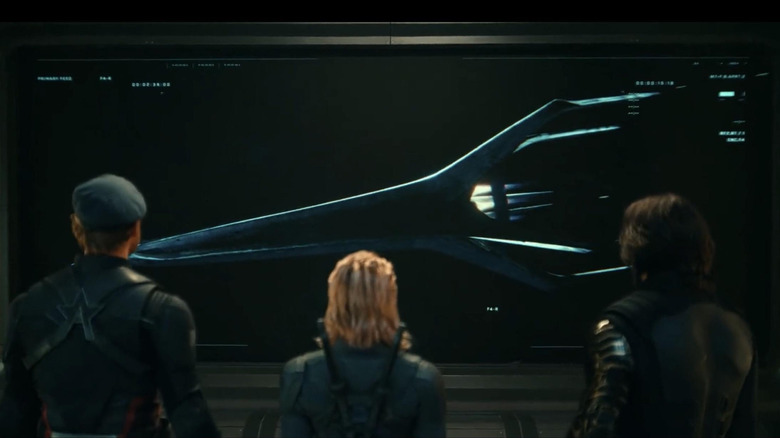 Os novos Vingadores assistem enquanto o navio do Fantastic Four chega ao nosso universo em Thunderbolts*