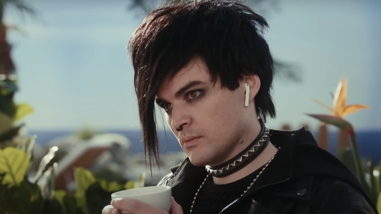 Michael Longfellow as a goth kid on Saturday Night Live