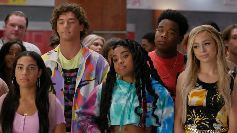 A group of students standing next to each other in Saved by the Bell