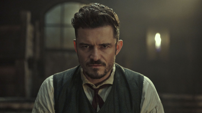 Orlando Bloom like Recruitte Villasia means the survey of the camera in the carnival row