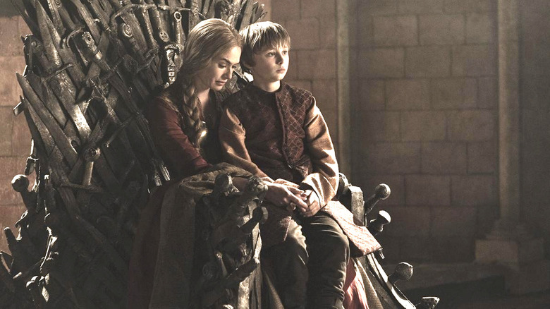 Game of Thrones, Cersei and Tommen sitting on the throne